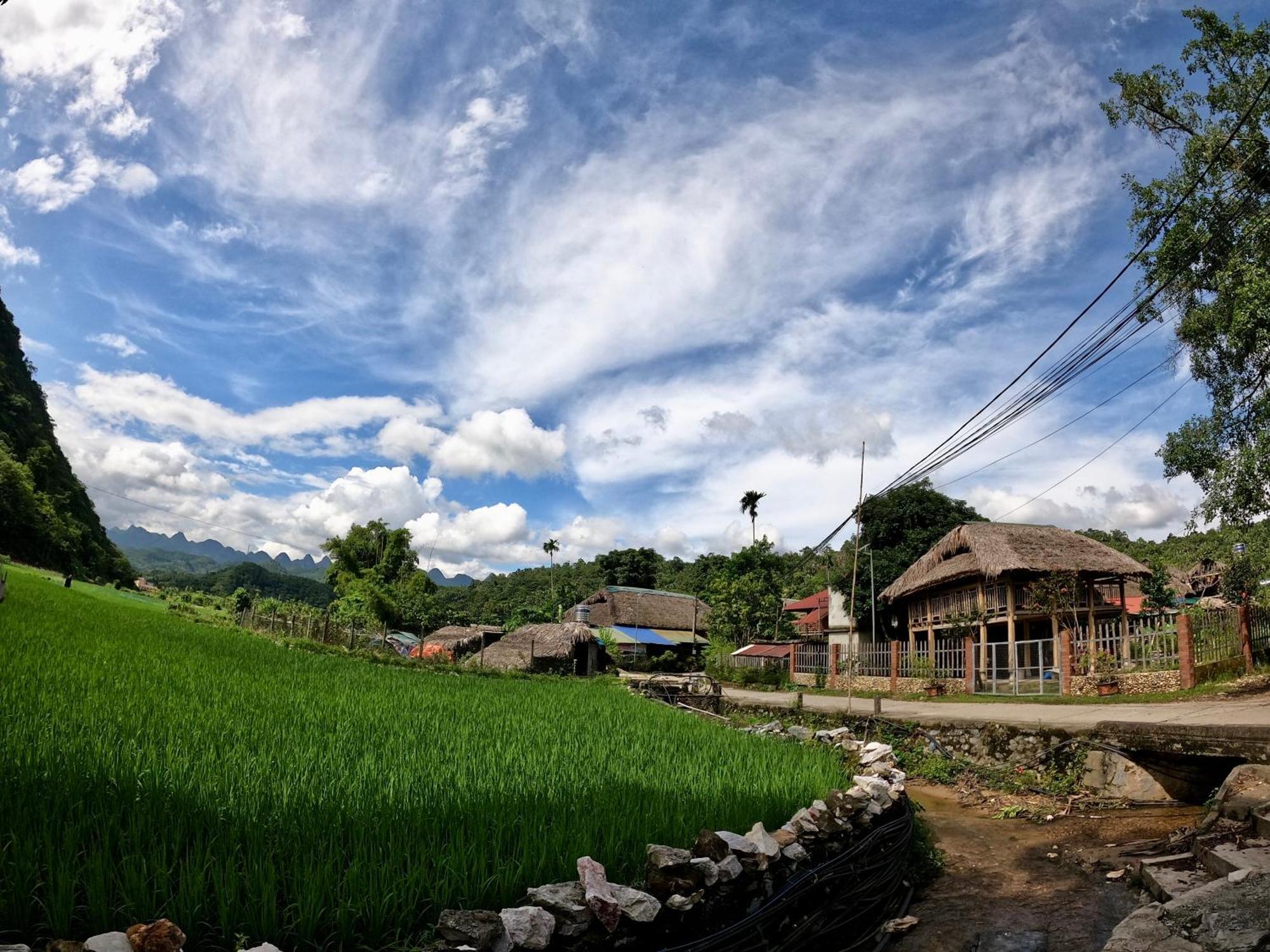 Thavill Retreat Hagiang Appartement Ha Giang Buitenkant foto